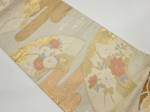 地紙に花々・ヱ霞模様織出し袋帯